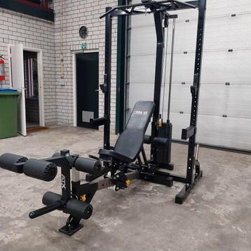 Megatec Halfrack + Adjustable bench + Lat Pulldown 115 kilo  beschikbaar voor biedingen