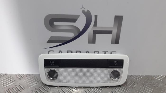 Eclairage intérieur arrière d'un Mercedes CLA, Autos : Pièces & Accessoires, Éclairage, Mercedes-Benz, Utilisé, 3 mois de garantie