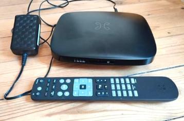 Proximus V6 TV-decoder + oplader beschikbaar voor biedingen