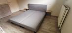 Bed zonder matras en nachtkastjes, Comme neuf, Deux personnes, 90 cm, Enlèvement
