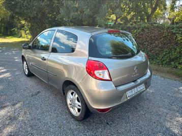 Renault Clio 1.2 benzine 55 kw, Bj 2010,Euro 4 beschikbaar voor biedingen