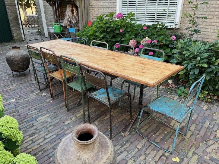 Unieke Bauhaus Tafel Jaren 20 Afkomstig DDR, Tuin en Terras, Tuintafels, Gebruikt, Rechthoekig, Metaal, Ophalen of Verzenden