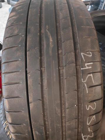 245/35r20 Pirelli 60€ per stuk met plaatsen 24535r20 beschikbaar voor biedingen