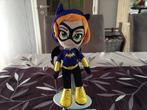 Batgirl pluche character (Mattel) (28 cm) (2016), Verzamelen, Film en Tv, Ophalen of Verzenden, Actiefiguur of Pop, Zo goed als nieuw