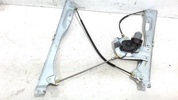 RAAMMECHANIEK ELEK RECHTS VOOR Renault Clio III (BR / CR) beschikbaar voor biedingen