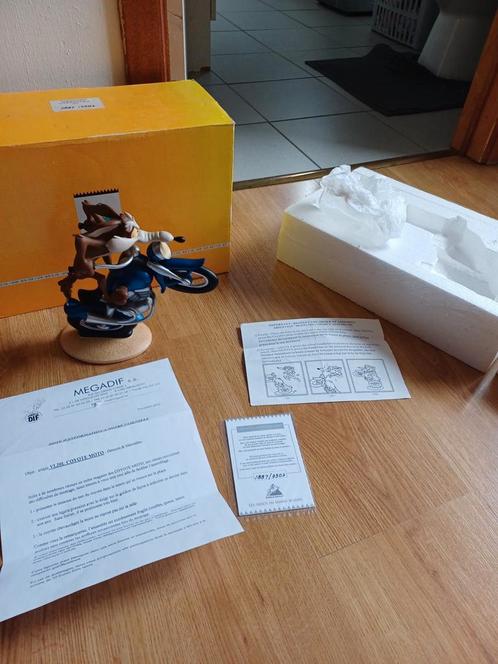 Coyote Biker Demonen en wonderen, Verzamelen, Stripfiguren, Zo goed als nieuw, Beeldje of Figuurtje, Looney Tunes, Ophalen of Verzenden