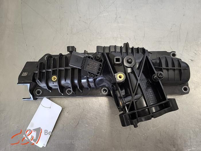 Inlaatspruitstuk van een Volkswagen Transporter, Auto-onderdelen, Motor en Toebehoren, Volkswagen, Gebruikt, 3 maanden garantie