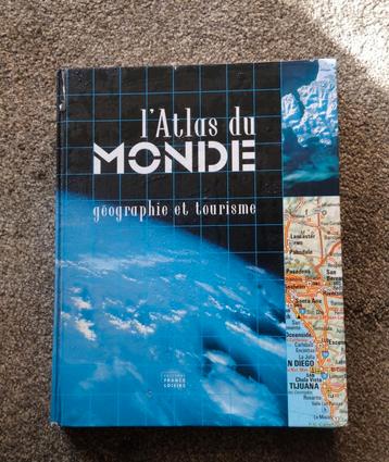 ALBUM DE L'ATLAS DU MONDE beschikbaar voor biedingen