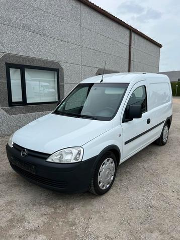 Opel Combo / AIRCO / Lichte vracht beschikbaar voor biedingen