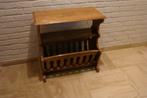 vintage: eiken houten krantenstaander, Enlèvement, Utilisé