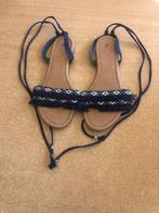 Sandales bleues avec lanières autour cheville 39, Vêtements | Femmes, Chaussures, Comme neuf