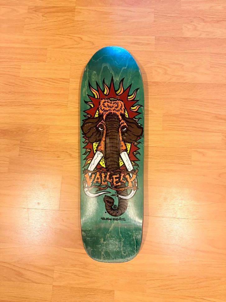 Mike Vallely Mammoth reissue deck, Sport en Fitness, Skateboarden, Zo goed als nieuw, Skateboard, Ophalen of Verzenden