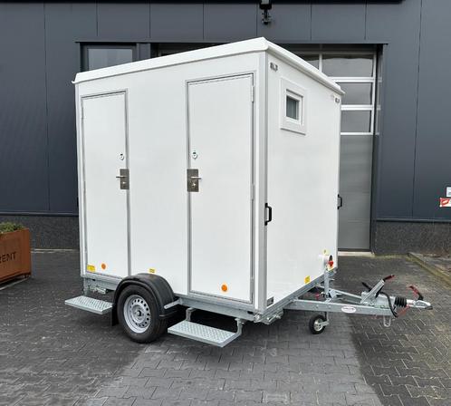 Te koop nieuwe Toiletwagen en mobiele badkamer uit voorraad, Hobby en Vrije tijd, Feestartikelen | Verhuur, Nieuw, Ophalen