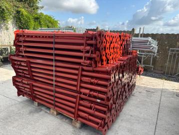 Nieuwe Schoren aan tweedehandsprijs 0,5, 1,00, 1,60, 2,00 m beschikbaar voor biedingen