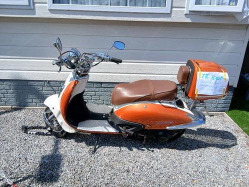 Scooter, Fietsen en Brommers, Brommeronderdelen | Scooters, Gebruikt, Overige merken, Ophalen