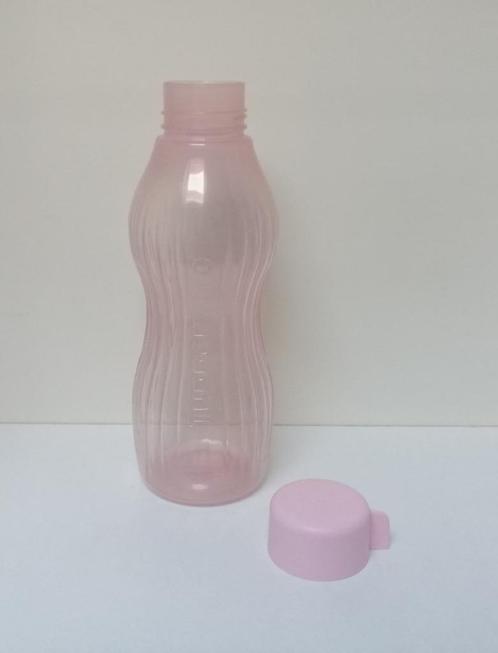 Tupperware « X-TremAqua Bottel » 880 ml - Rose Pâle, Maison & Meubles, Cuisine| Tupperware, Neuf, Récipient ou Bol, Violet, Enlèvement ou Envoi