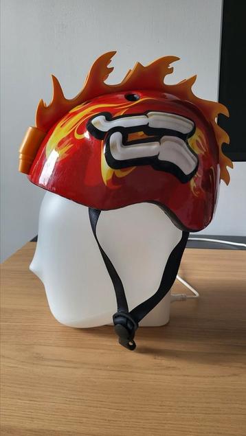 Coole fiets/skate helm verstelbaar. beschikbaar voor biedingen
