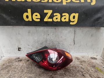 Achterlicht rechts van een Opel Corsa beschikbaar voor biedingen