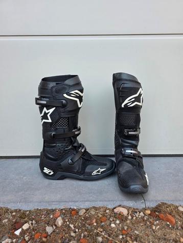 Alpinestars tech 10 beschikbaar voor biedingen