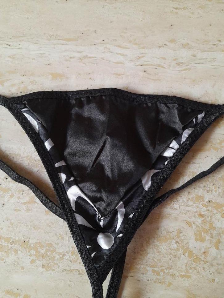 Zwarte String LivCo Fashion Corsetti  Maat : Large, Kleding | Dames, Ondergoed en Lingerie, String, Zwart, Ophalen of Verzenden