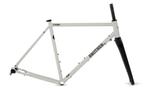 Searching for Brother Cycles Stroma size L any color, Fietsen en Brommers, Fietsen | Racefietsen, Ophalen of Verzenden, Zo goed als nieuw