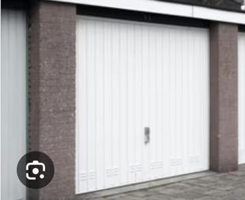 DRINGEND Garagebox /autobox GEZOCHT beschikbaar voor biedingen