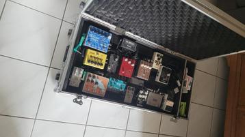 Pedalboard, Enlèvement, Comme neuf, Chorus