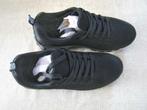 Chaussure CONFORTAL, Neuf, Sneakers et Baskets, Enlèvement, Noir