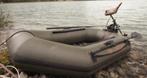 Rubberboot met elektromotor en batterij, Watersport en Boten, Hengelsport | Karpervissen, Ophalen, Zo goed als nieuw