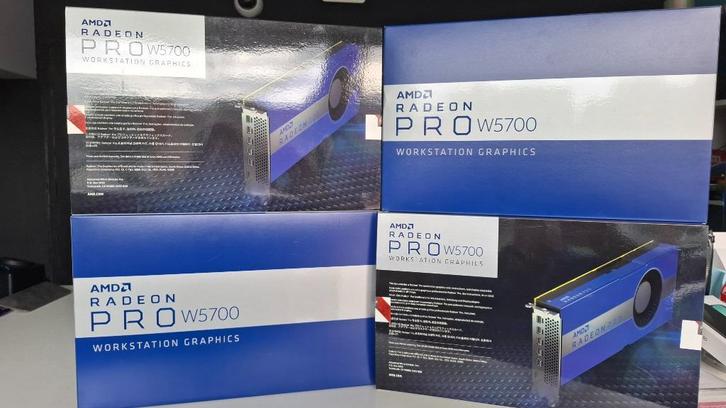 Workstation / gaming graphics AMD Radeon PRO W5700, Computers en Software, Videokaarten, Zo goed als nieuw, AMD, PCI-Express 4.0