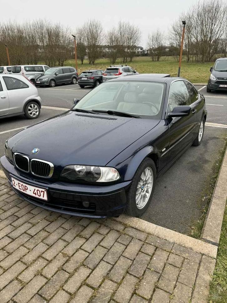 BMW 320Ci, Autos, BMW, Particulier, Série 3, ABS, Airbags, Air conditionné, Alarme, Ordinateur de bord, Verrouillage central, Air conditionné automatique