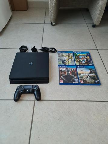 Playstation 4 Slim 1TB met controller + 4 games beschikbaar voor biedingen