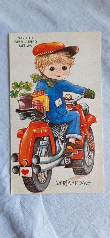 Verjaardagskaart jongen op brommer - wenskaart gefeliciteerd beschikbaar voor biedingen