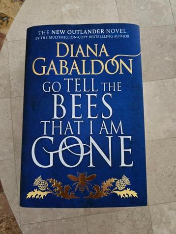 Go Tell the Bees that I am Gone (Engelstalig), Ophalen of Verzenden, Nieuw, Diana Gabaldon, Europa overig