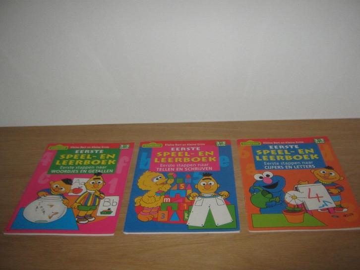 Speel-en leerboeken Sesamstraat, Kinderen en Baby's, Speelgoed | Educatief en Creatief, Zo goed als nieuw, Taal en Lezen, Ontdekken