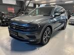 VW TIGUAN 7PLACES *4MOTION* *HIGHLINE* 12MOIS DE GARANTIE, Auto's, Volkswagen, Automaat, Alcantara, Bedrijf, 1968 cc
