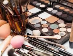 Maquillage & Coiffure Professionnels à Domicile, Bijoux, Sacs & Beauté, Beauté | Cosmétiques & Maquillage, Maquillage, Enlèvement