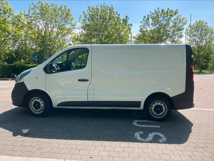 Opel Vivaro 1.6 CDTi lichte vracht L1H1, Auto's, Opel, Particulier, Vivaro, Airbags, Airconditioning, Bluetooth, Centrale vergrendeling