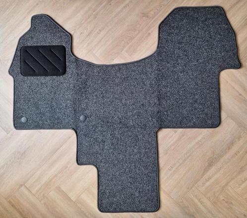 Mercedes Sprinter W907 Cabinemat met handrem vanaf 2018, Caravans en Kamperen, Mobilhome-accessoires, Nieuw, Ophalen of Verzenden