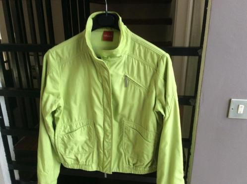 Mooi regenvestje OLSEN, Kleding | Dames, Jassen | Zomer, Gedragen, Maat 38/40 (M), Groen, Ophalen of Verzenden