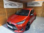 Toyota Yaris Hybride*Navi*Camera*KeylessGO*LED*Automaat*PDC*, Auto's, 77 g/km, Leder en Stof, 1490 cc, 5 zetels