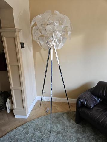 Design staanlamp ‘Hope’ van Luceplan, Enlèvement, Comme neuf, Synthétique, 150 à 200 cm