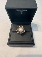 Bague en or blanc 585 avec perles blanches, Handtassen en Accessoires, Ringen, Ophalen of Verzenden, Zo goed als nieuw, Wit, Goud