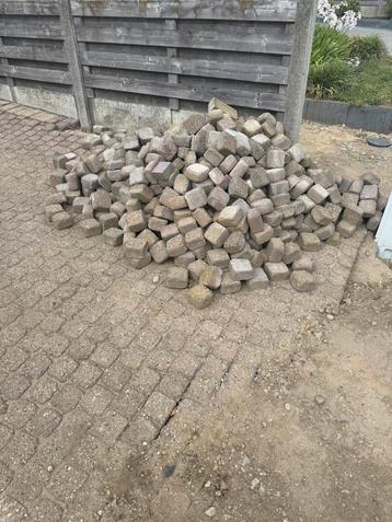 Klinkers 10x10x6 beschikbaar voor biedingen