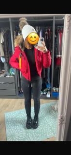 Veste femme, Enlèvement