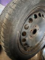 Kit pneus hiver VW Touran ou autres, Autos : Pièces & Accessoires, Autres pièces automobiles, Enlèvement, Utilisé, Volkswagen