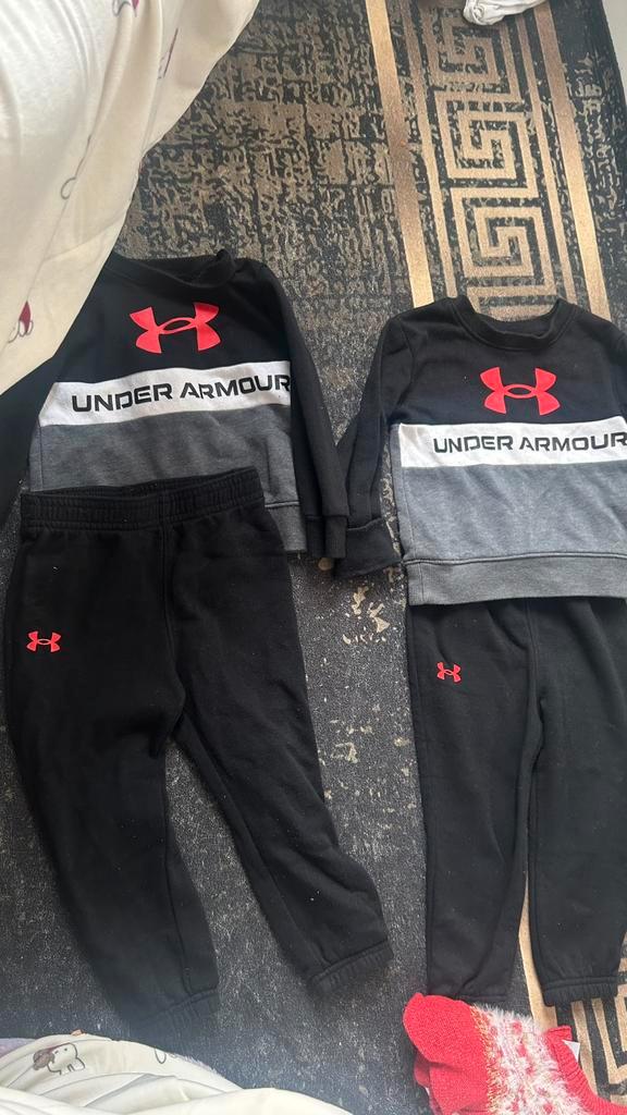 Tweedehands sportpakken voor kinderen, Kleding | Heren, Heren-kledingpakketten, Zo goed als nieuw, Ophalen