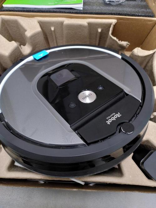 iRobot Roomba 960 stofzuigrobot, Elektronische apparatuur, Stofzuigers, Zo goed als nieuw, Robotstofzuiger, Reservoir, Ophalen of Verzenden
