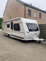 Caravan Fendt Saphir 560 met grote luifel & douche, Caravans en Kamperen, Caravans, Rondzit, 2 aparte bedden, Kachel, Bedrijf