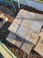 Grijze betonklinkers in goede staat, Tuin en Terras, Tegels en Klinkers, Ophalen